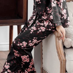 Pyjama Coréen Geom-eun Saeg™ -Mode Vêtements Boutique 3 ae800474 9f8e 4bf4 8487 645c5ad3de34